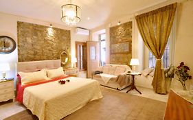 Venetian Suites Mitropoli, Corfu Old Town